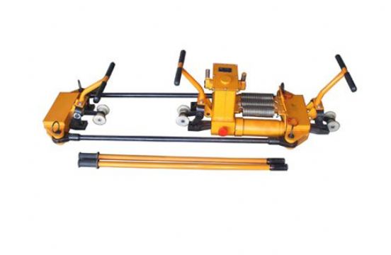 點擊查看詳細(xì)信息<br>標(biāo)題：YTF-400Ⅱ型液壓軌縫調(diào)整器 閱讀次數(shù)：2087