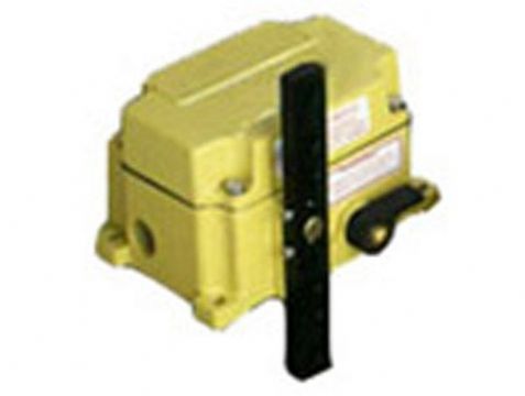 點擊查看詳細信息<br>標題：HFKLT2-N拉繩開關 閱讀次數(shù)：2113