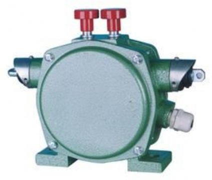 點擊查看詳細信息<br>標題：XLS系列雙向平衡拉繩開關 閱讀次數(shù)：2005