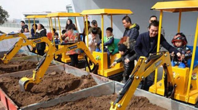 點(diǎn)擊查看詳細(xì)信息<br>標(biāo)題：游樂挖掘機(jī)價(jià)格優(yōu)惠 閱讀次數(shù)：2165