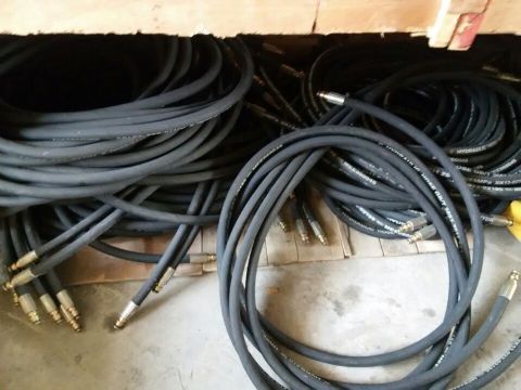 點擊查看詳細(xì)信息<br>標(biāo)題：膠管高壓膠管 直徑19 直徑25  15898635797 閱讀次數(shù)：2029