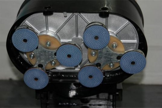 點(diǎn)擊查看詳細(xì)信息<br>標(biāo)題：專業(yè)生產(chǎn)TDL600/900型拋光機(jī) 混凝土研磨拋光機(jī)優(yōu)惠 閱讀次數(shù)：1893