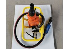 點擊查看詳細信息<br>標題：架座支撐氣動手持式鉆機 閱讀次數(shù)：1526