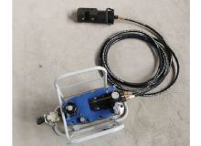 點(diǎn)擊查看詳細(xì)信息<br>標(biāo)題：錨索張拉機(jī)具 閱讀次數(shù)：1668