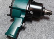 點擊查看詳細信息<br>標題：風(fēng)動扳手 閱讀次數(shù)：2013